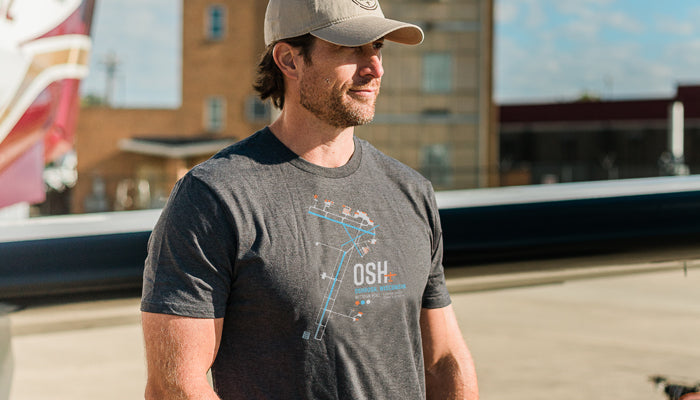 Oshkosh_airport_diagram_tshirt